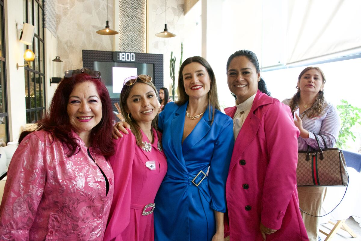 Grupo de emprendedoras en un Brunch de Club Girl CEO