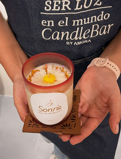 Vela aromática personalizada — Experiencia CandleBar en Cali