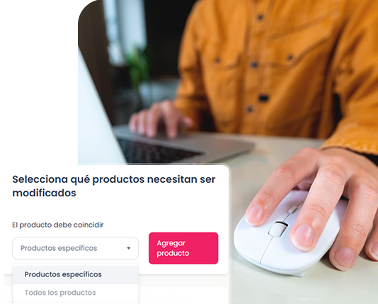 mulher experimentando uma blusa, junto com uma imagem mostrando o produto no aplicativo