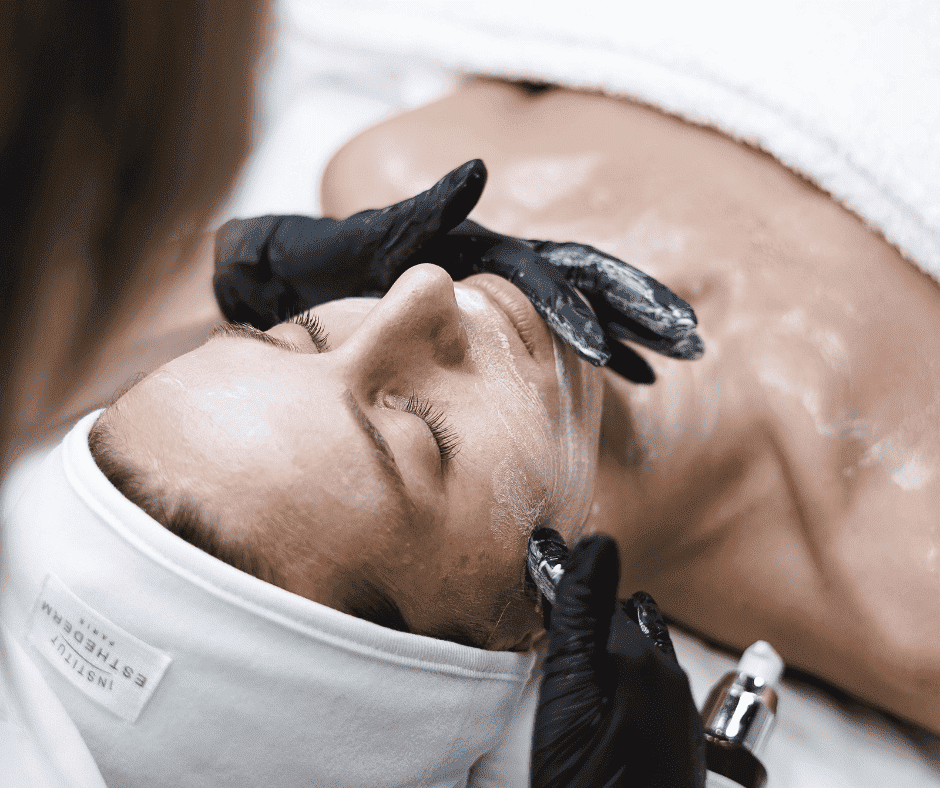 ESTÉTICA E COSMÉTICA, CURSO DE GRADUAÇÃO